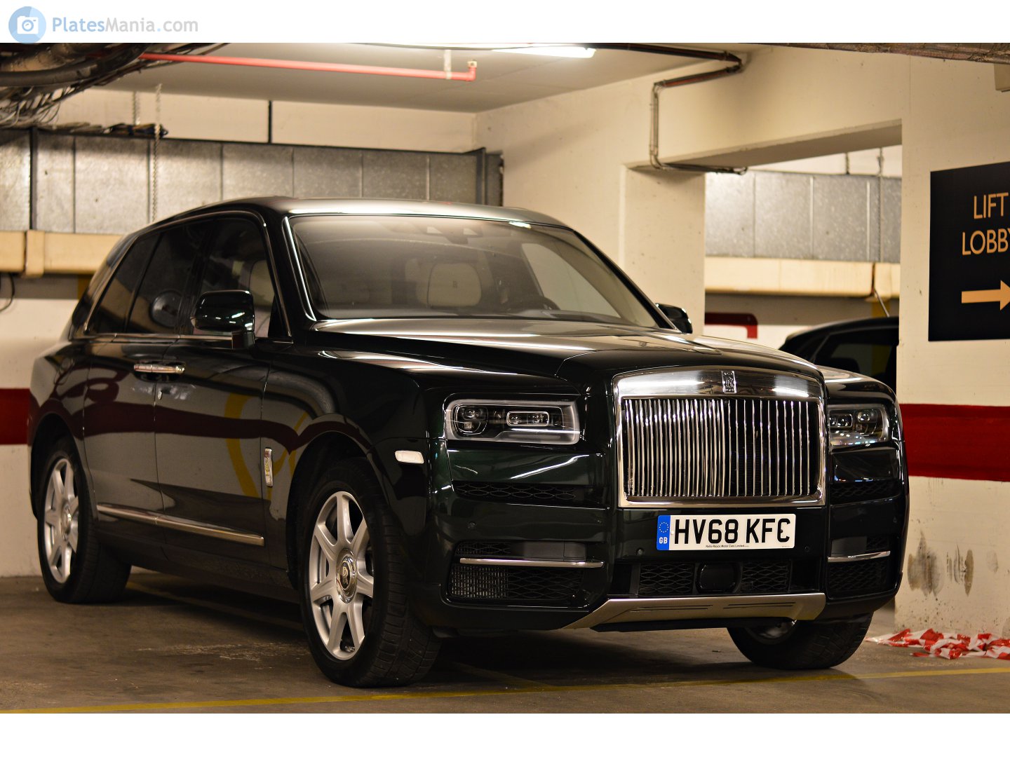 HV68KFC, Rolls-Royce Cullinan 1st gen (RR31), 2018–2024