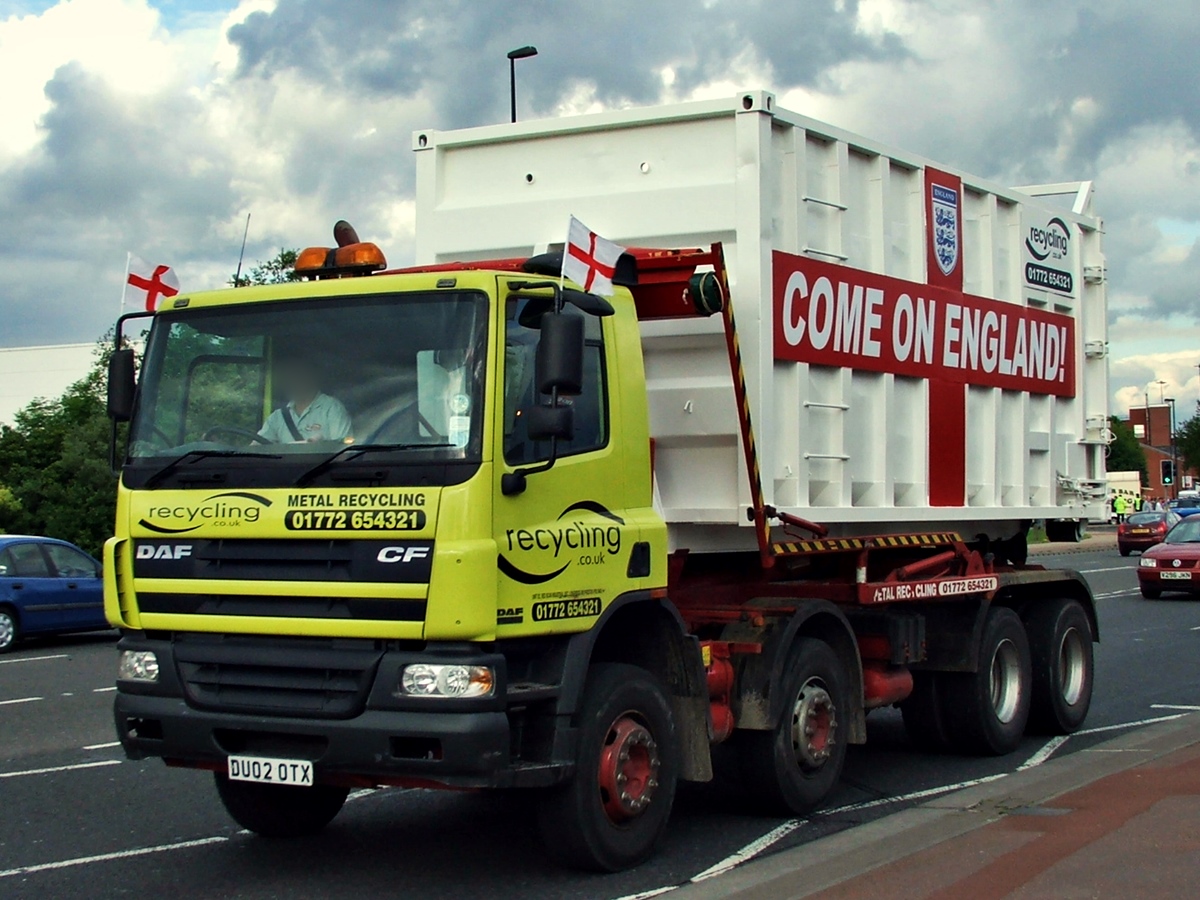DU02OTX, DAF CF 1st gen, 2000–2006