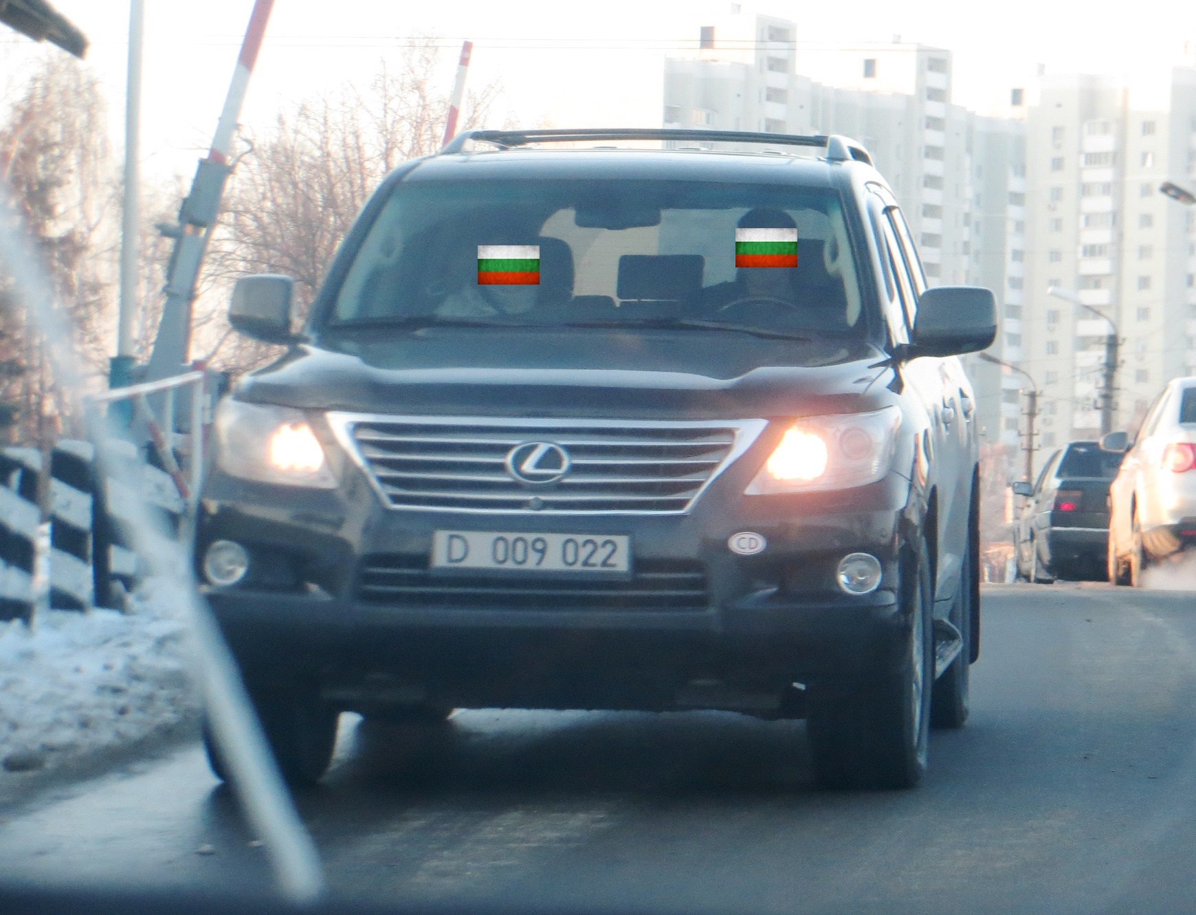 D 009 022, Lexus LX 3rd gen (J200), 2007–2012