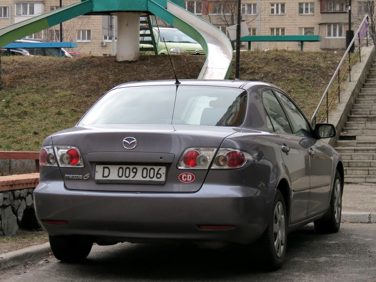 D 009 006, Mazda 6 1st gen Sedan/Liftback (GG), 2002–2008 (–2016 for CN-market)