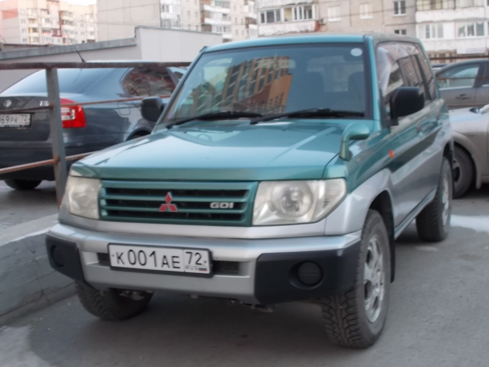 к 001 ае 72, Mitsubishi Pajero iO 1st gen 5-door SUV (H70W), 1998–2007