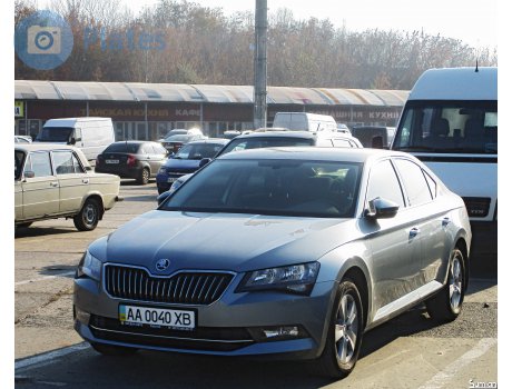AA 0040 XB, Skoda Superb