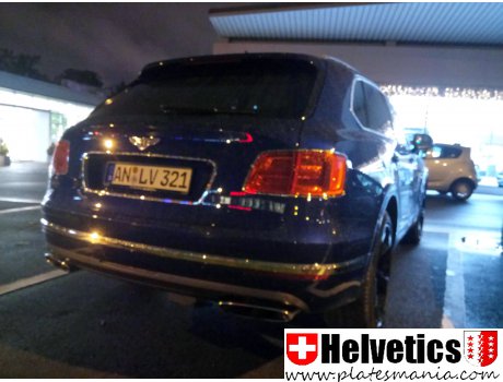 AN LV 321, Bentley Bentayga