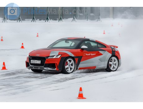 е830ур777, Audi TT RS