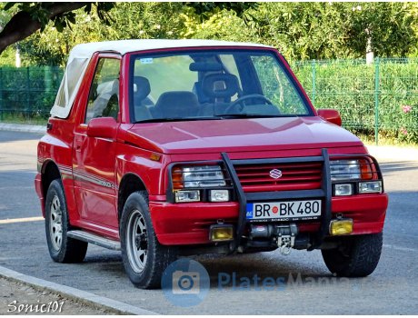 BR BK480, Suzuki Sidekick