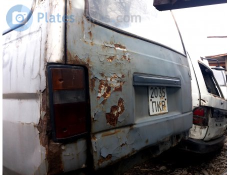 2035 ПКР, Nissan Urvan