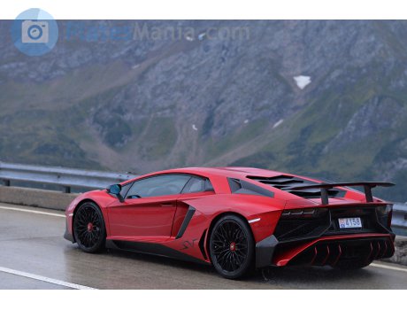4158, Lamborghini Aventador