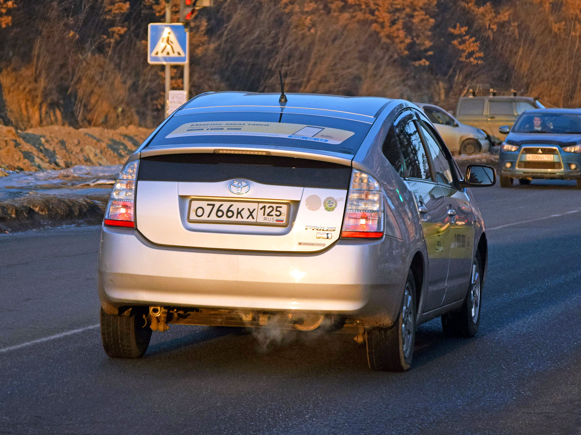 о 766 кх 125, Toyota Prius 2nd gen (NHW20), 2004–2011