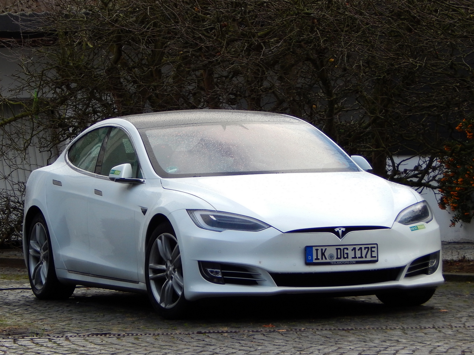 IK DG 117 E, Tesla Model S 1st gen (5YJS), 2012–
