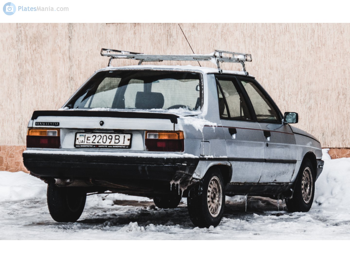 е 2209 ВІ, Renault 9 1st gen (L42), 1981–1989