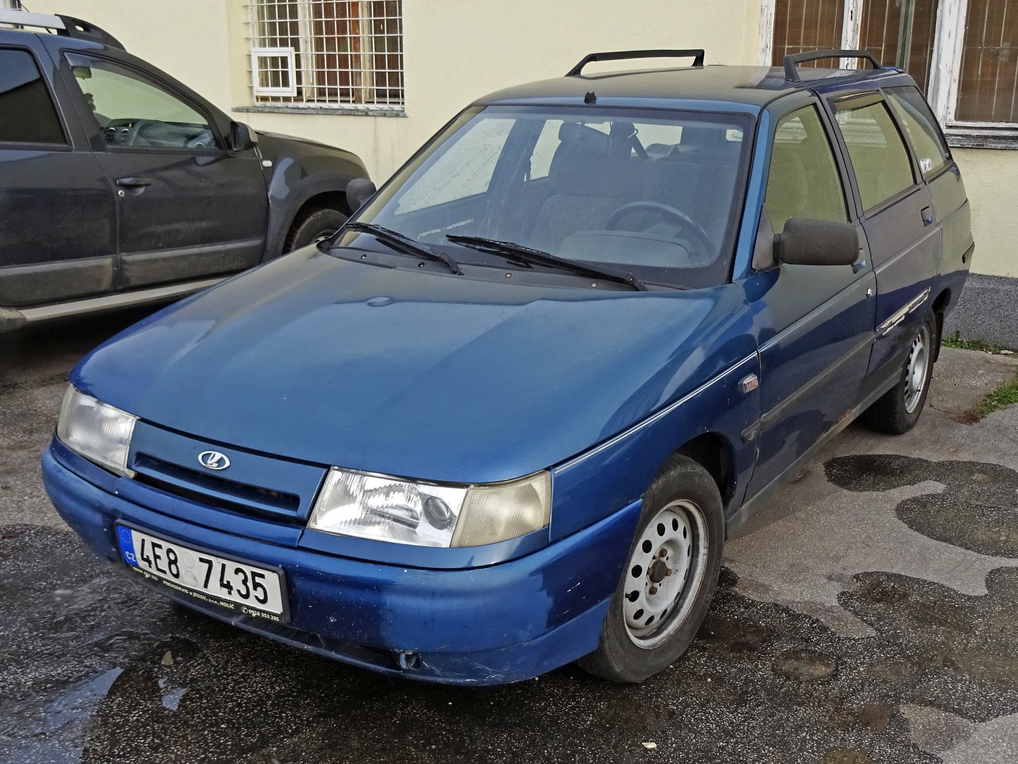 4E8 7435, Lada (VAZ) 2111 