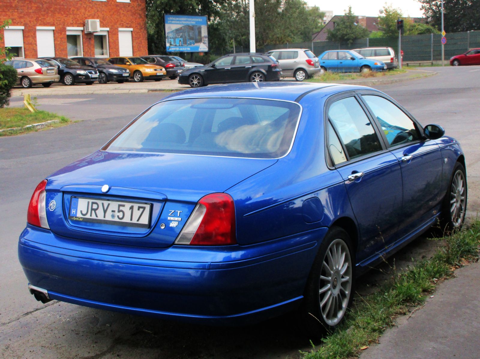 JRY-517, MG ZT 1st gen (X10), 2001–2005