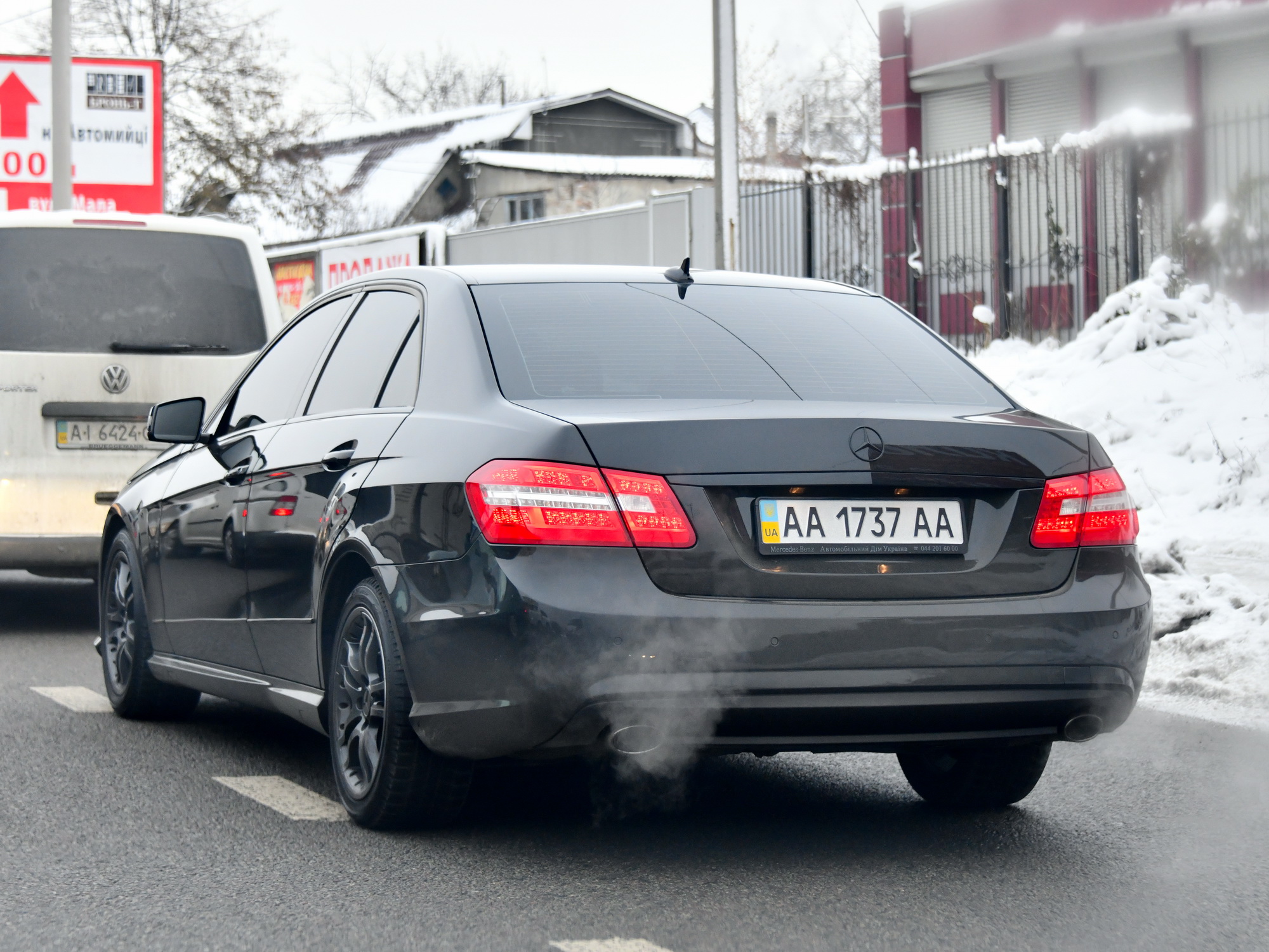 AA 1737 AA, Mercedes-Benz E-Klasse 4th gen Sedan (W212), facelift, 2013­–2016