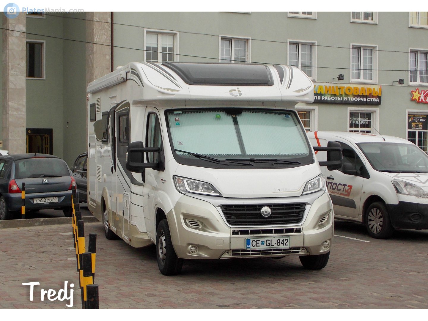 CE GL-842, Caravans International Riviera 