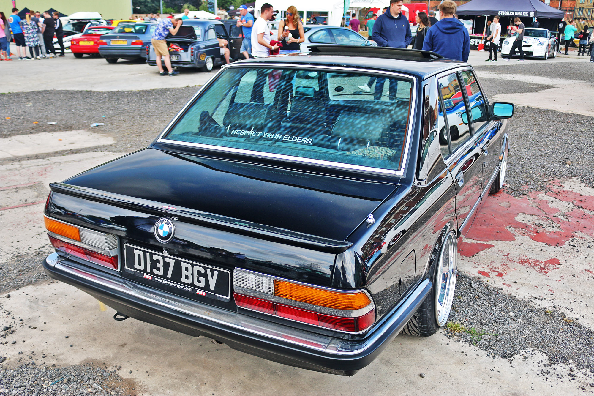 D137BGV, BMW 5 Series 2nd gen (E28), 1981–1988