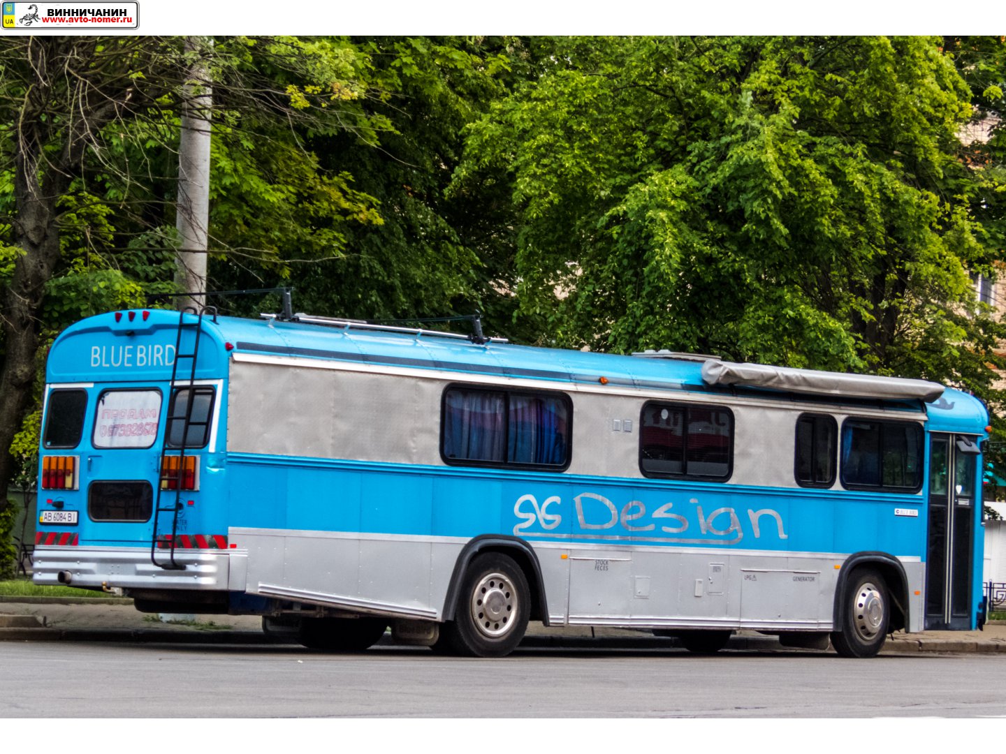 AB 6084 BI, Blue Bird TC2000 