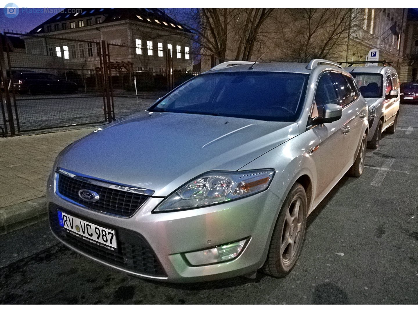 RV VC 987, Ford Mondeo 3rd gen Turnier Wagon (Mk4; CD345), 2007–2010