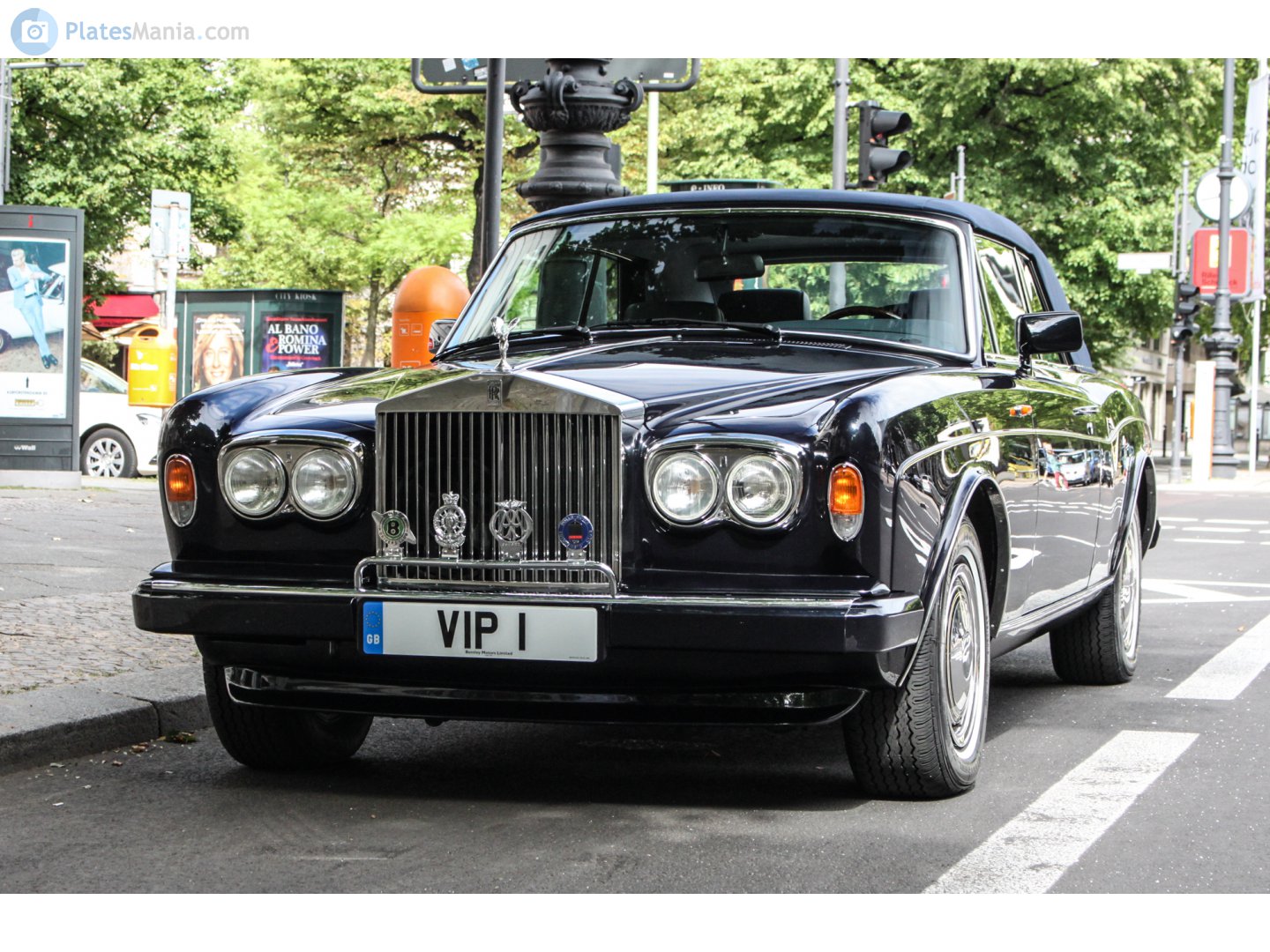 VIP1, Rolls-Royce Corniche I–IV Convertible, 1971–1995