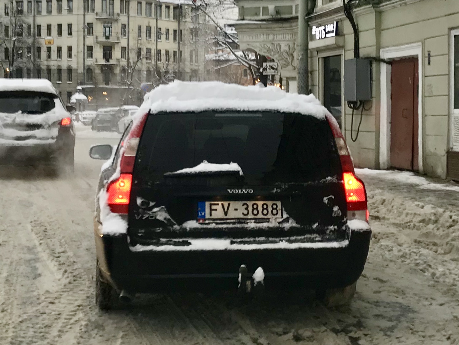 FV-3888, Volvo V70 2nd gen (285), 2000–2007