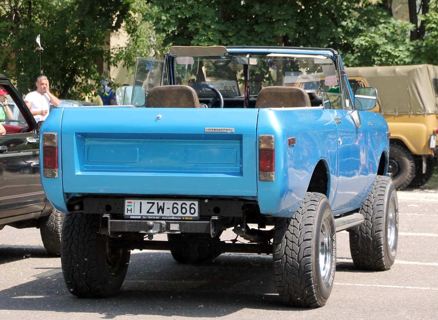 IZW-666, International Scout II 