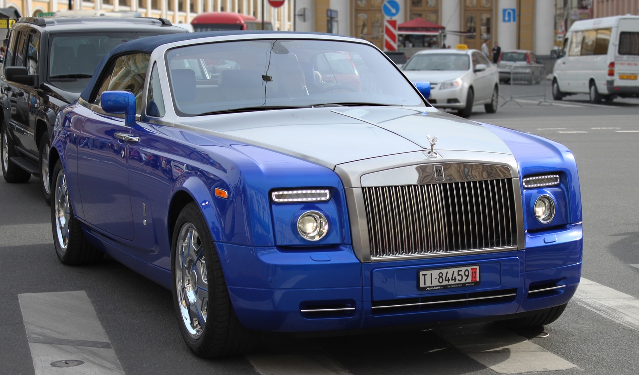 TI 84459, Rolls-Royce Phantom Drophead Coupé 