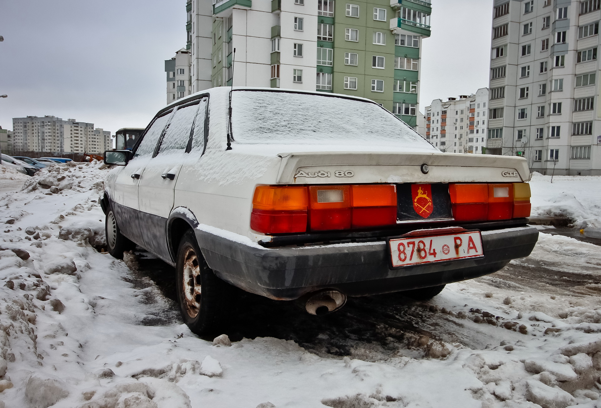 8784 PA, Audi 80 2nd gen 4-door Sedan (B2/81/85), 1978–1986