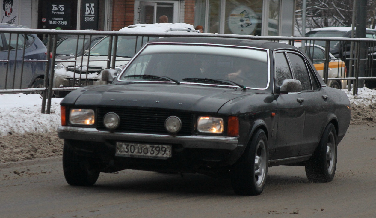 30 UO 399, Ford Granada 1st gen 4-door Sedan (GGFL; EU-market), 1972–1977