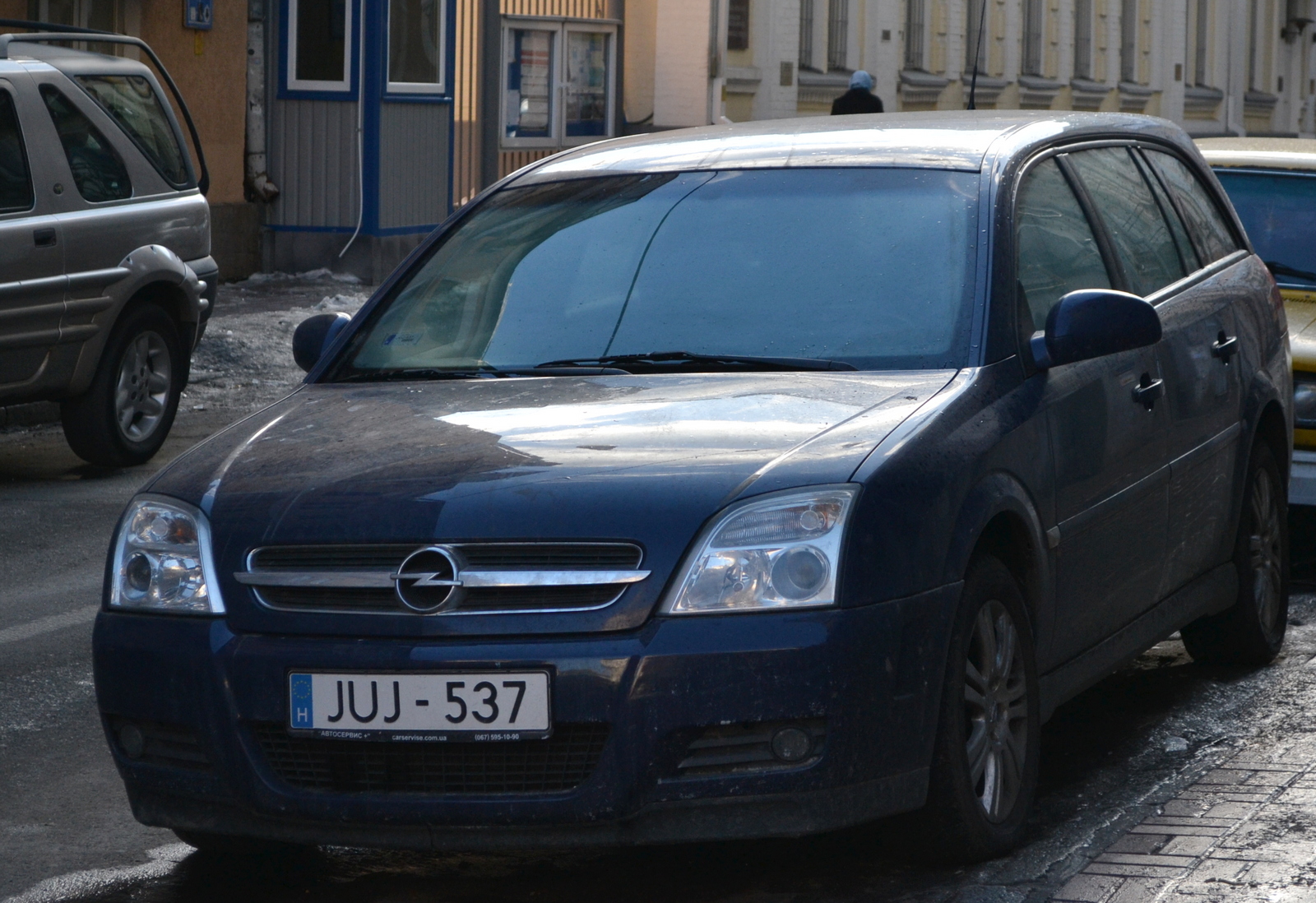 JUJ-537, Opel Vectra 3rd gen Caravan (C; Z02), 2002–2005