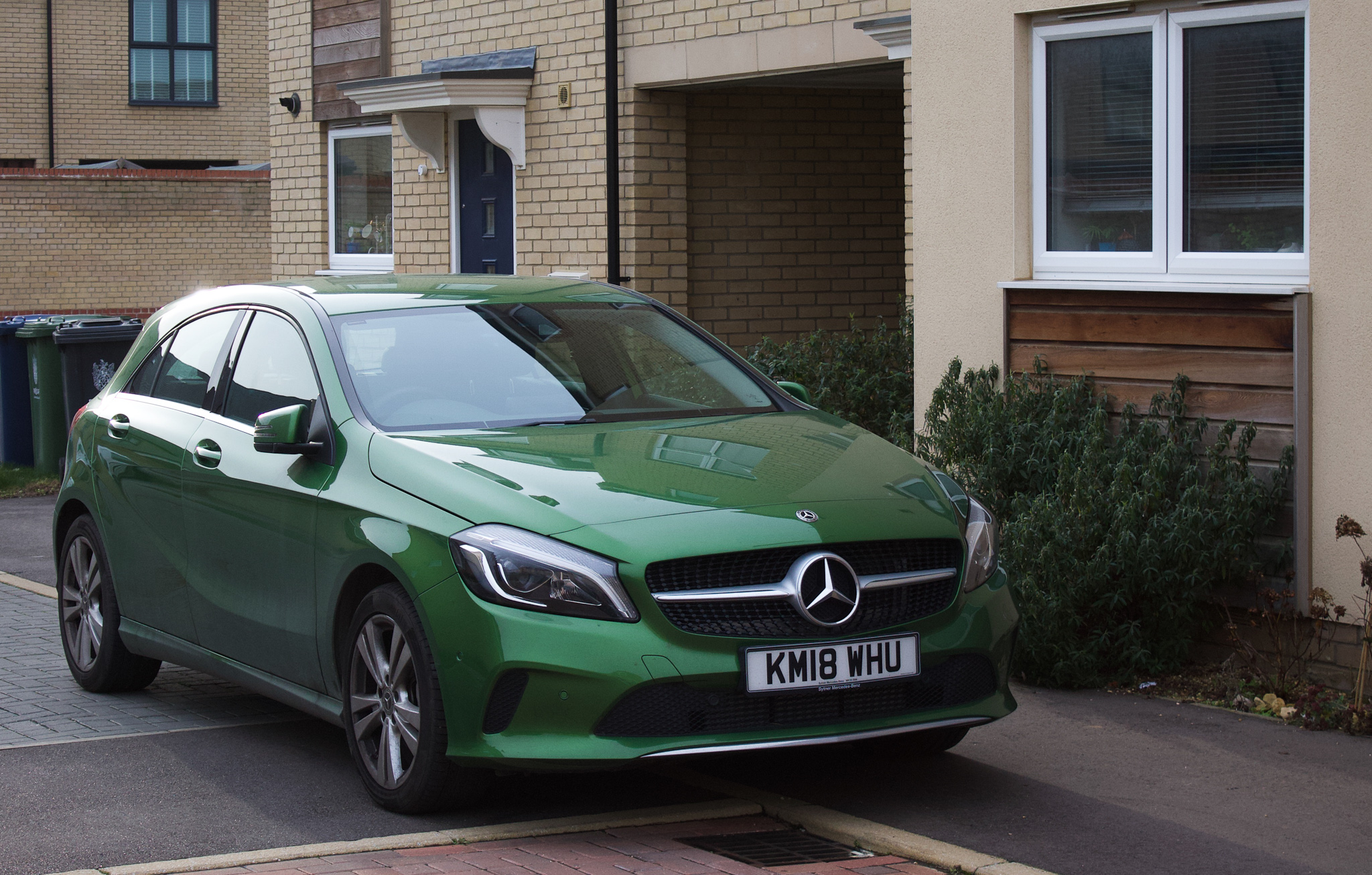 KM18WHU, Mercedes-Benz A-Klasse 3rd gen (W176), 2012–2018