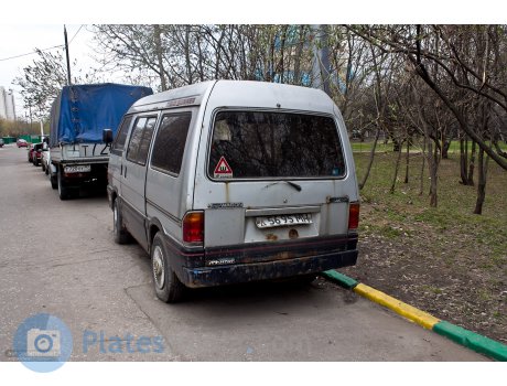 д 5695 МН, Mazda Bongo