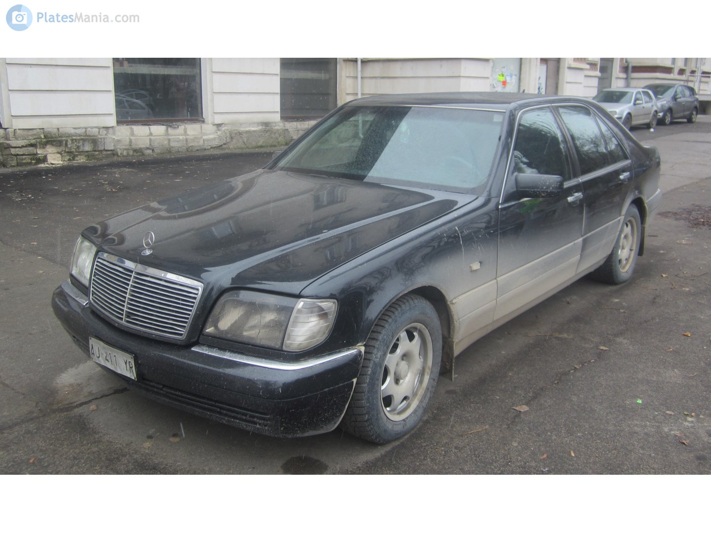 AJ 411 YR, Mercedes-Benz S-Klasse 5th gen Sedan (W140/V140), 1991–1998