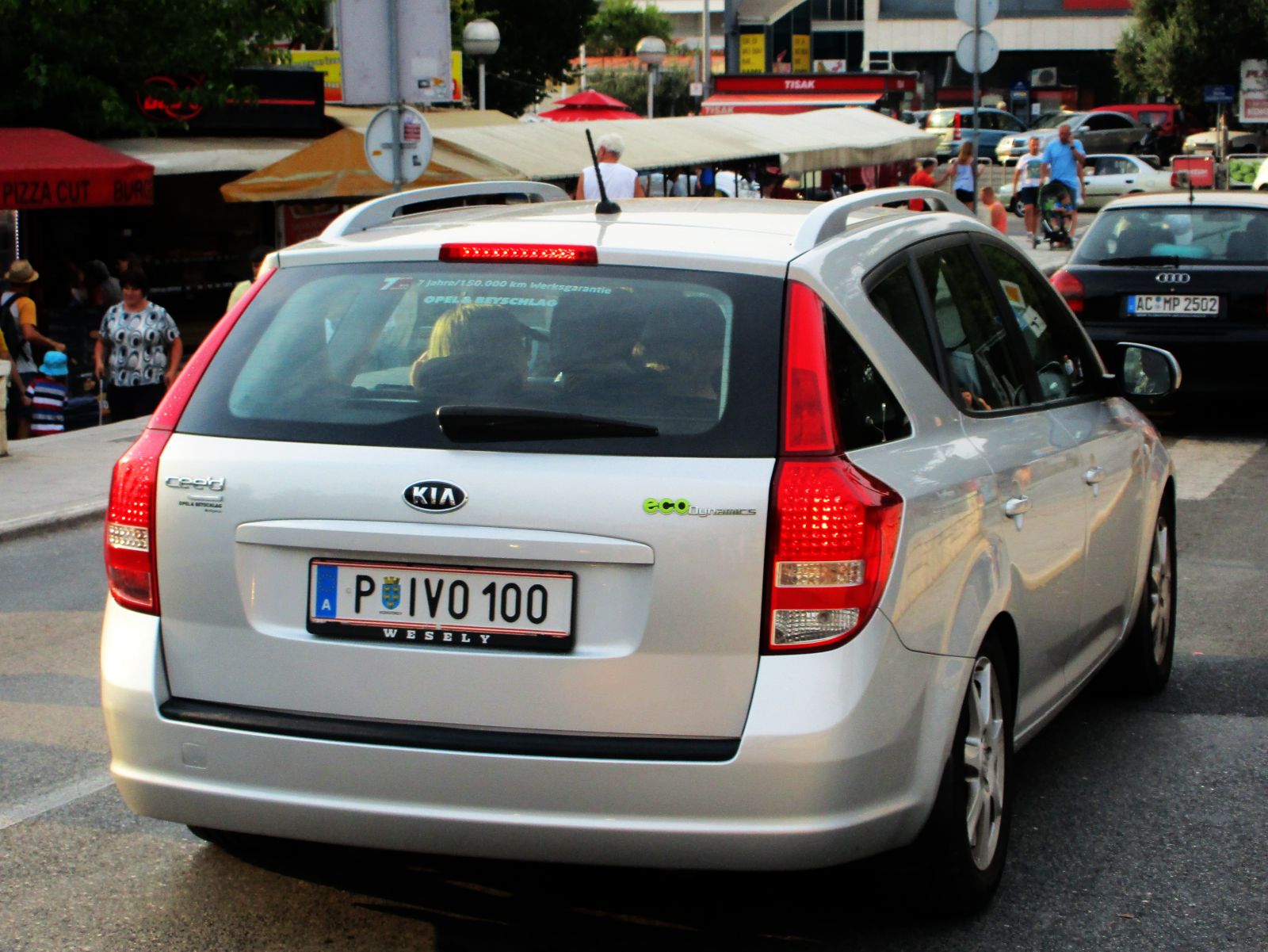 P IVO 100, Kia Ceed 