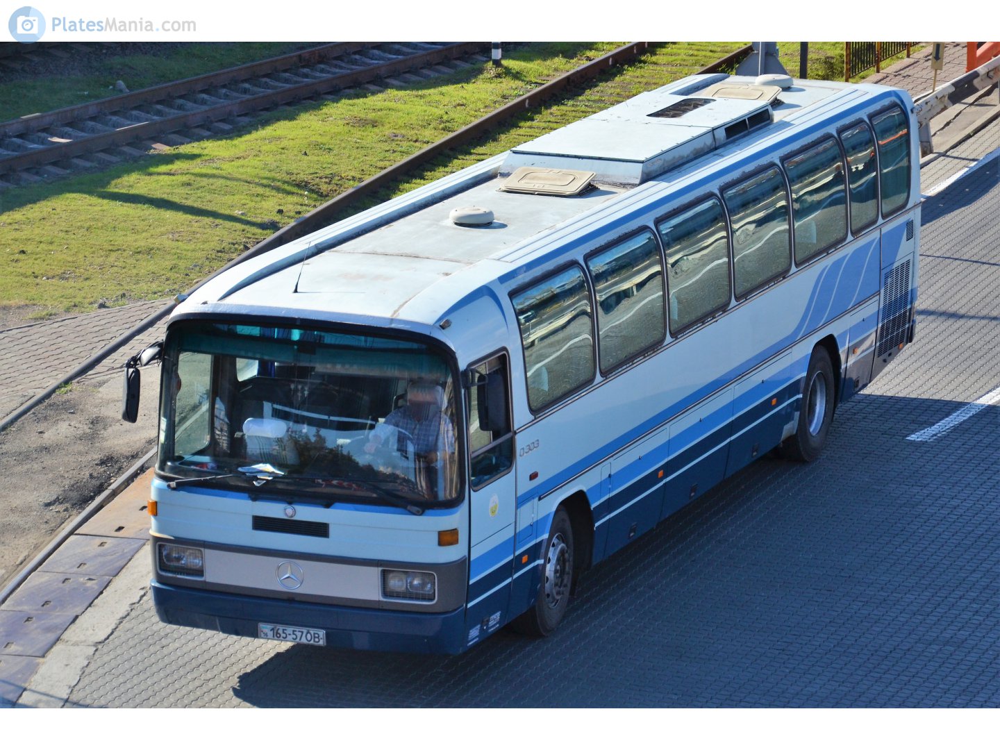 16 165-57 OB, Mercedes-Benz O303 1974–1992 (–2002 for CIS-market)