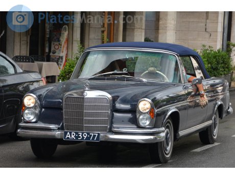 AR-39-77, Mercedes-Benz S-Klasse