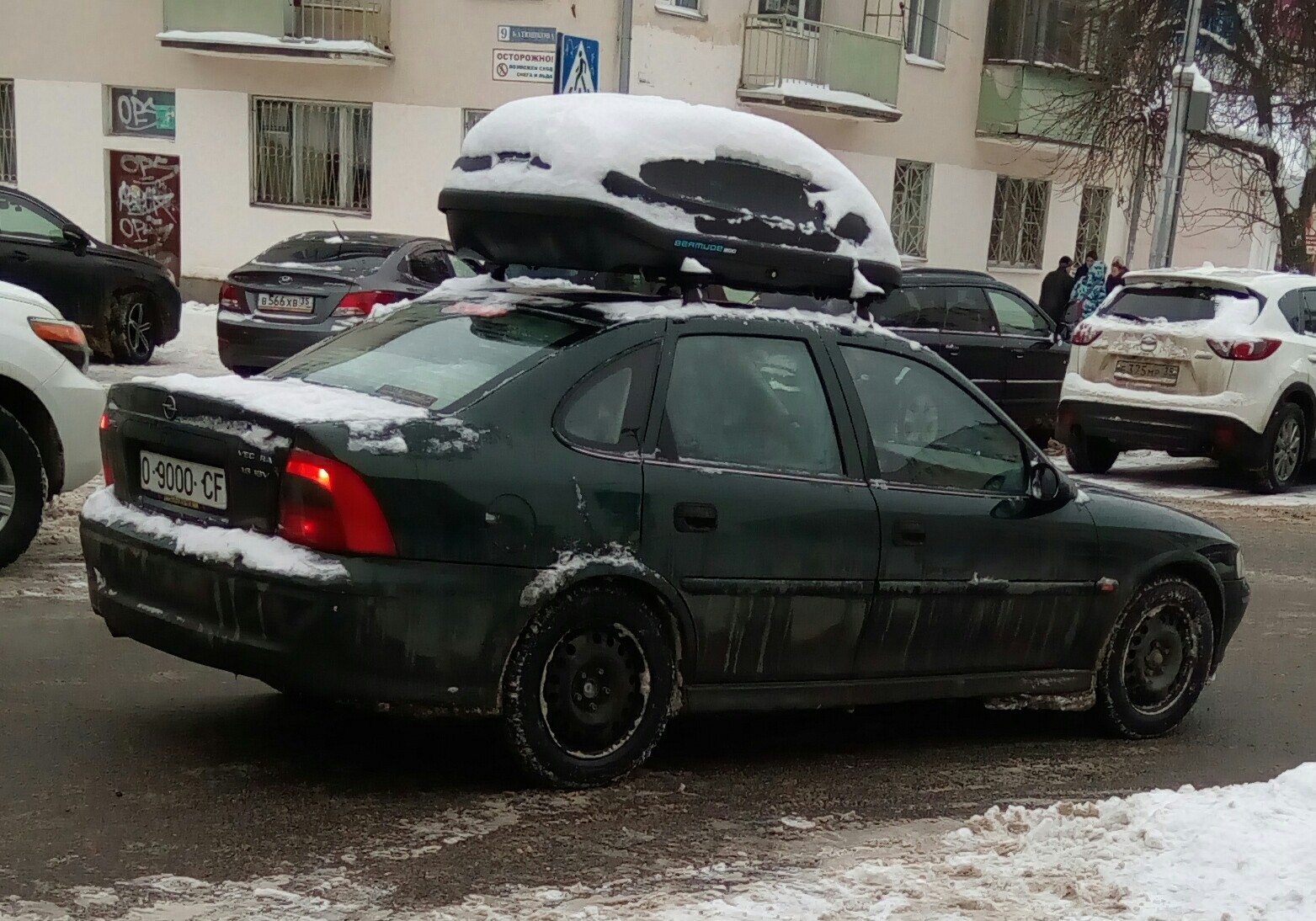 O 9000 CF, Opel Vectra 2nd gen Sedan (B; J96), 1995–2002