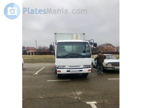 е444ае01, Nissan Diesel Condor