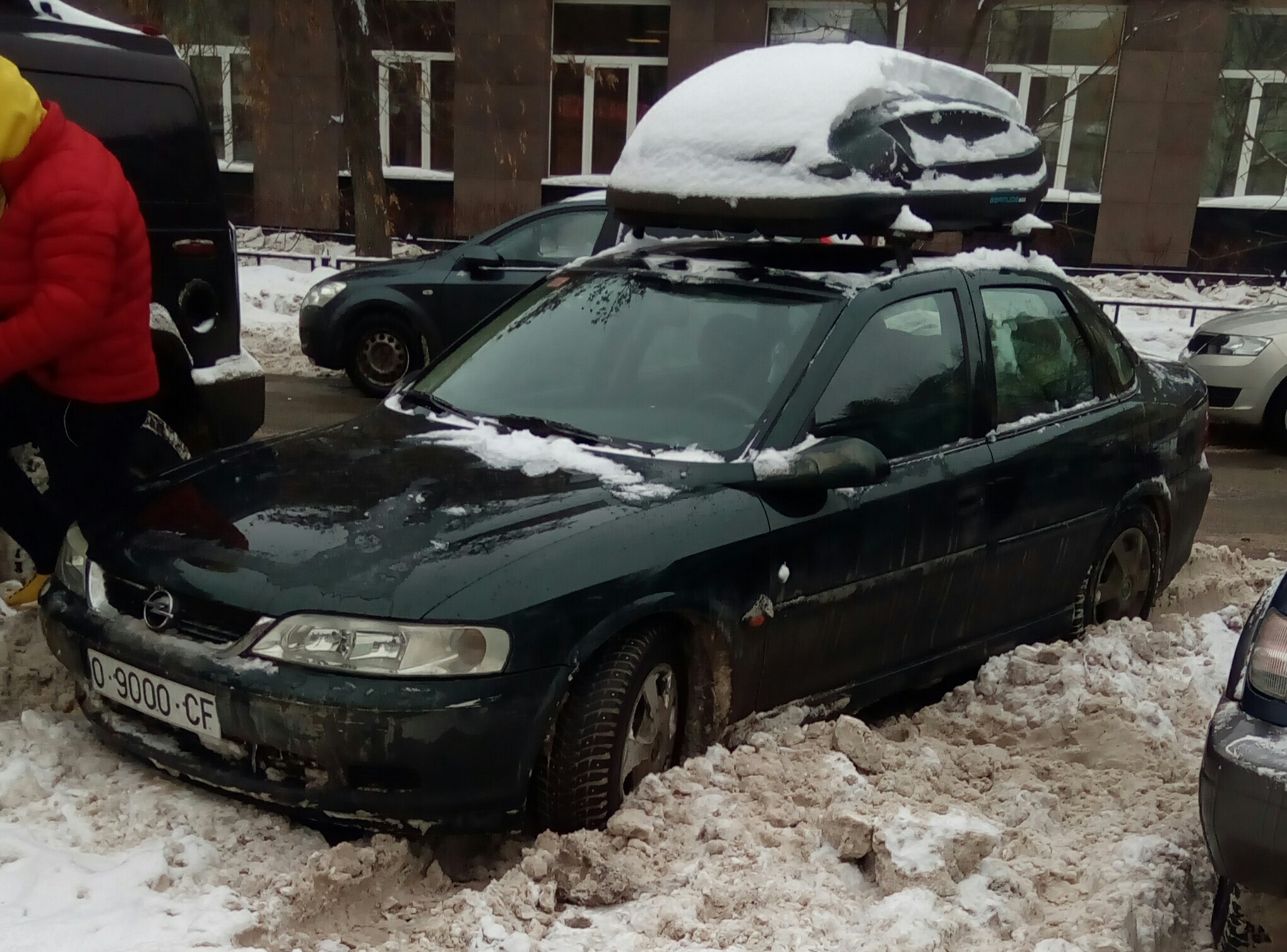 O 9000 CF, Opel Vectra 2nd gen Sedan (B; J96), 1995–2002