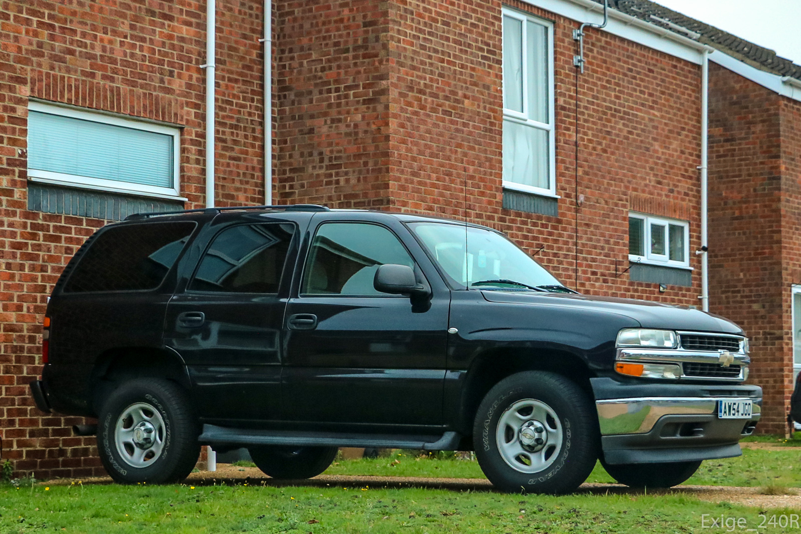 AW54JGO, Chevrolet Tahoe 2nd gen (GMT820), 2000–2006