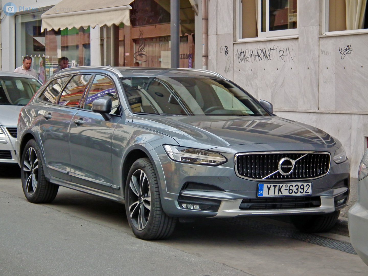 YTK-6392, Volvo V90 2nd gen Cross Country (235/236), 2016–