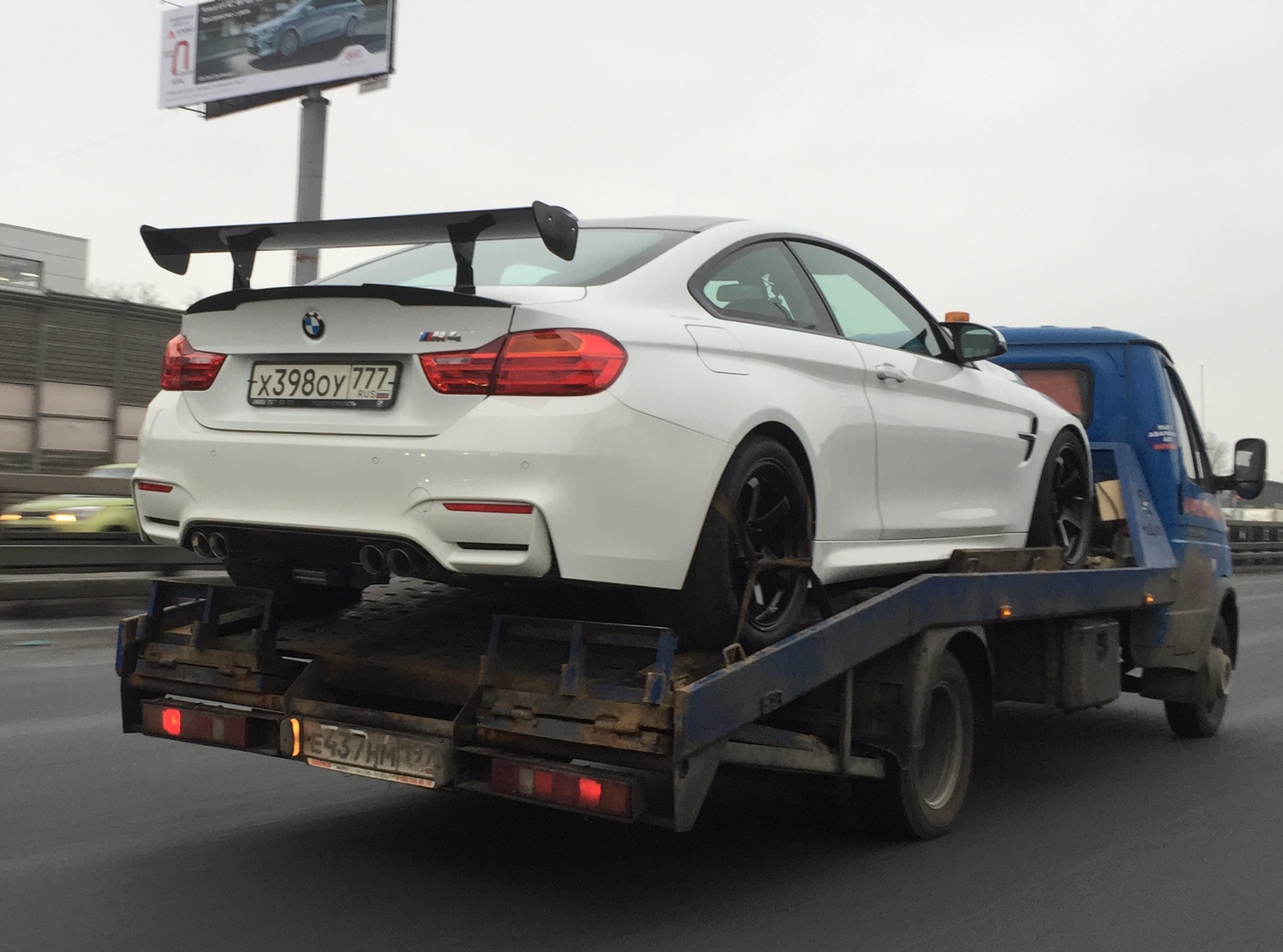 х 398 оу 777, BMW M4 1st gen Coupé (F82), 2013–2020
