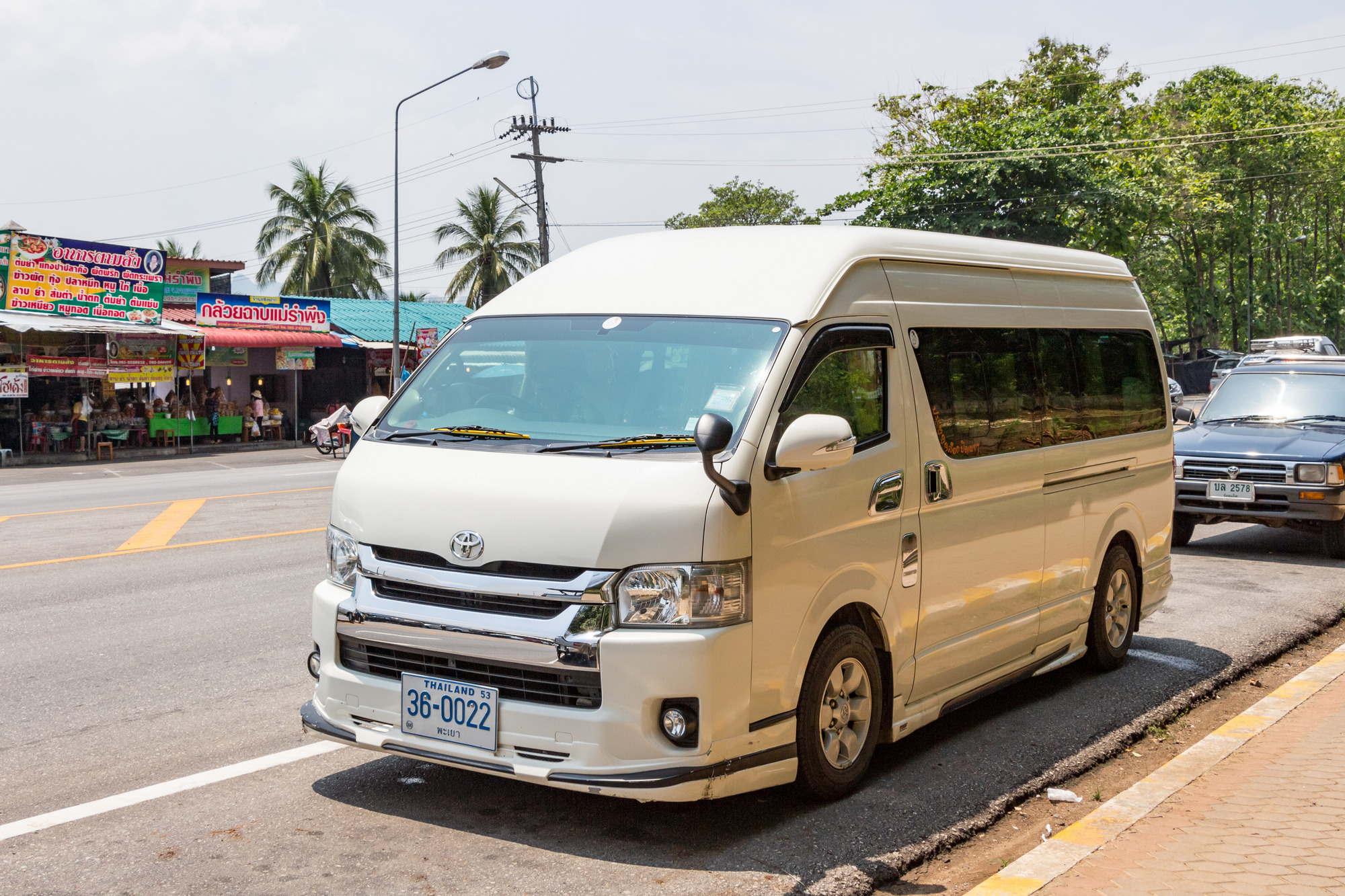 36-0022, Toyota Commuter 1st gen (H200; TH-market), 2004–2019