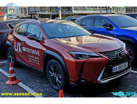 AA 3803 XE, Lexus UX