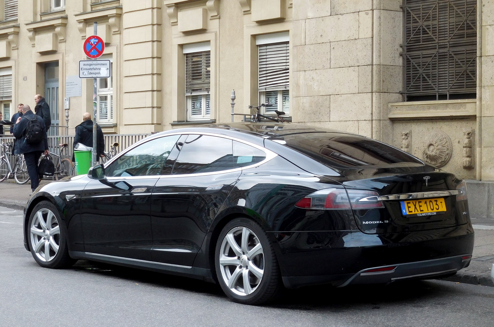 EXE 103, Tesla Model S 1st gen (5YJS), 2012–