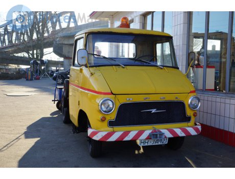 HH JA 121, Opel Blitz