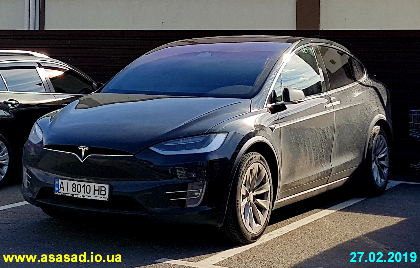 AI 8010 HB, Tesla Model X 1st gen (5YJX), 2015–