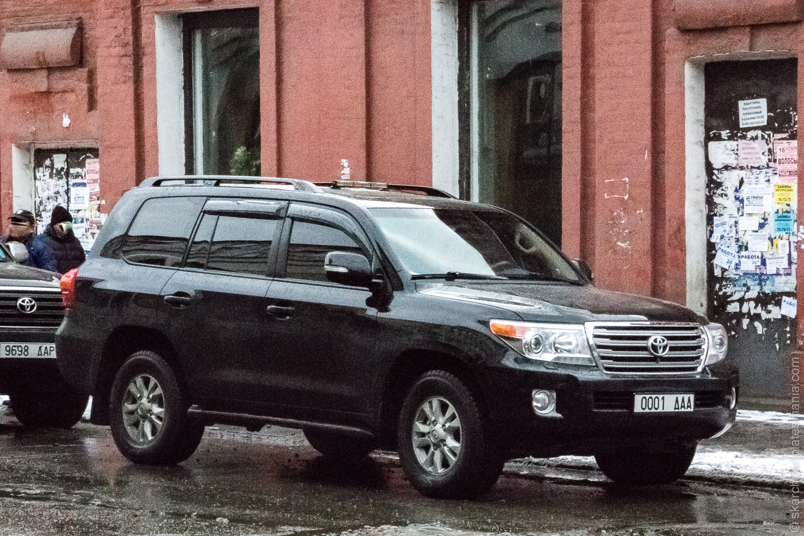 0001 ДАА, Toyota Land Cruiser 200 (J200), 1st facelift, 2011–2015