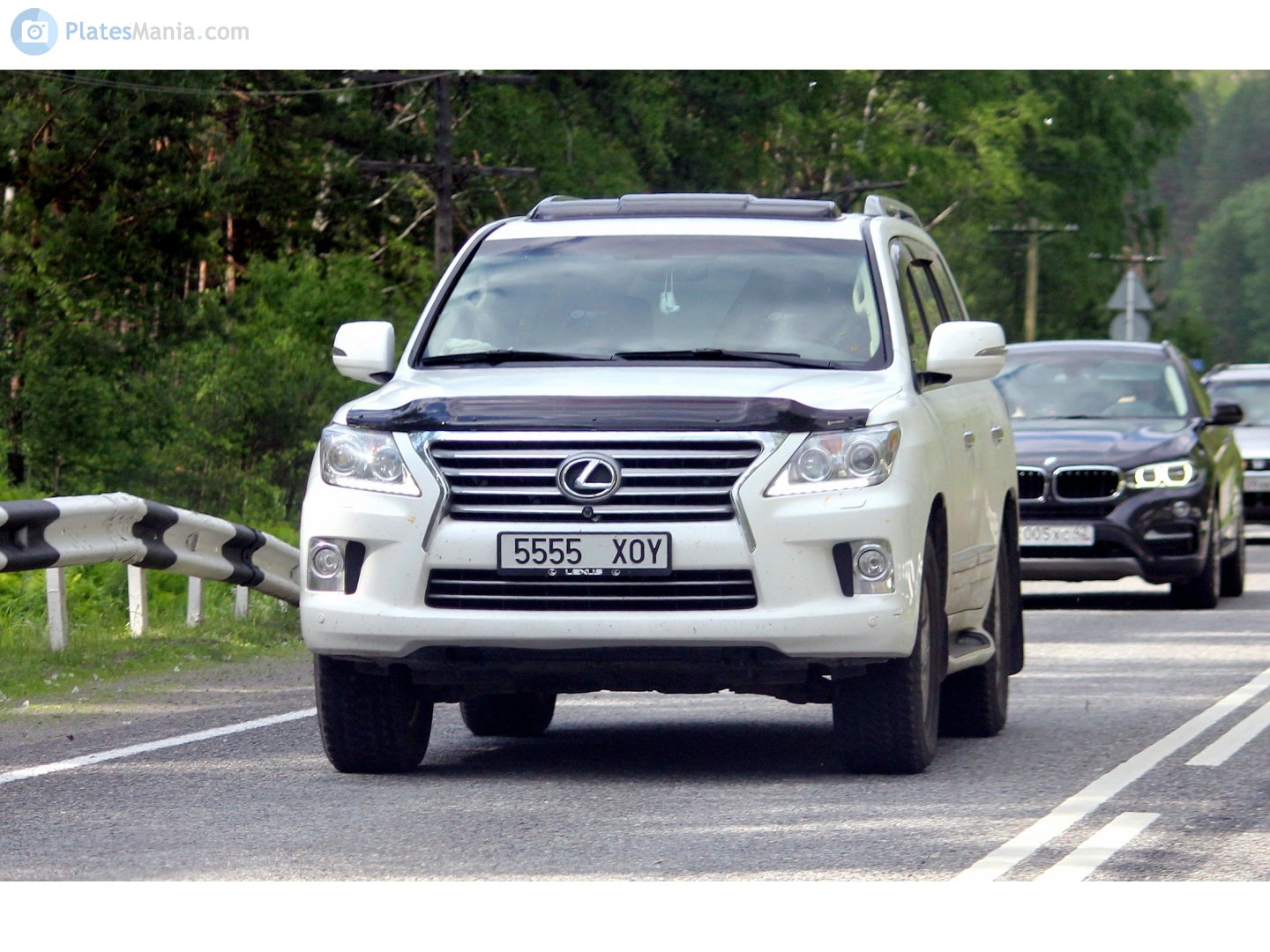 5555 ХОҮ, Lexus LX 3rd gen (J200), 1st facelift, 2012–2015