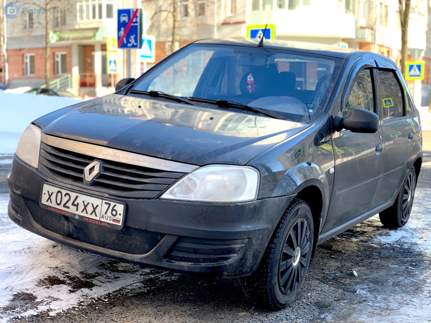 х 024 хх 76, Renault Logan 1st gen Sedan (LS0*/LS1*), facelift, 2009–2016
