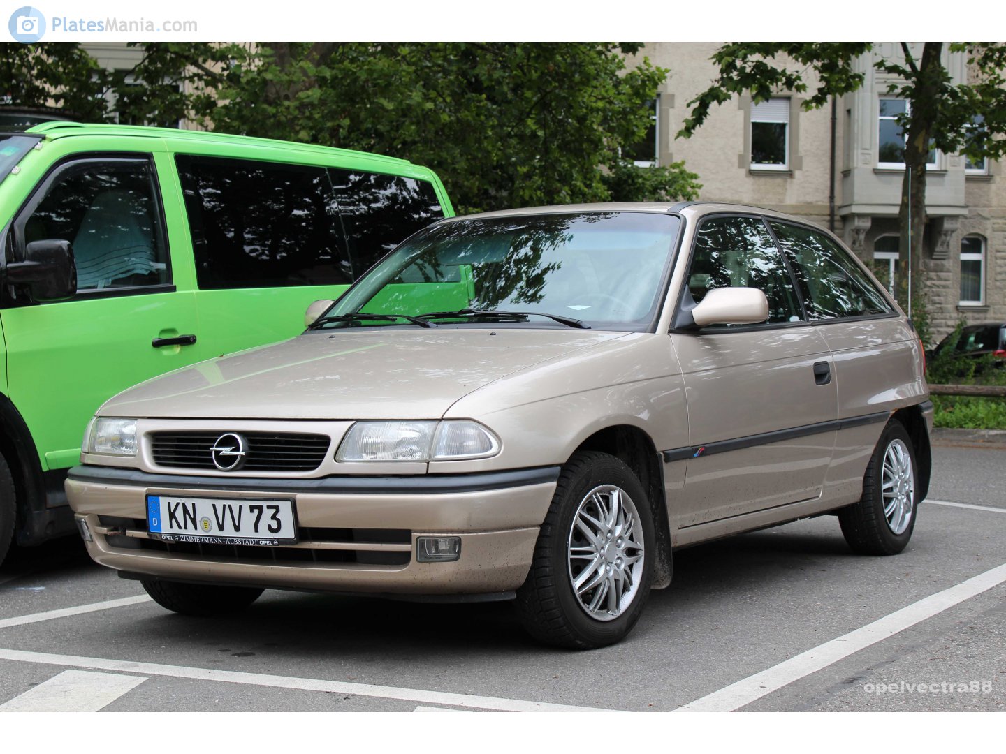 KN VV 73, Opel Astra 1st gen 3-door Hatch (F; T92), 1991–1998