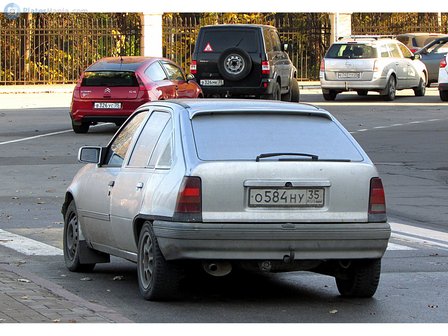 о 584 ну 35, Opel Kadett 5th gen 3-door Hatch (E; T85), 1984–1991